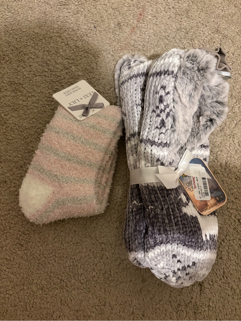 Cozy Gray & White Knit Fuzzy Socks Set